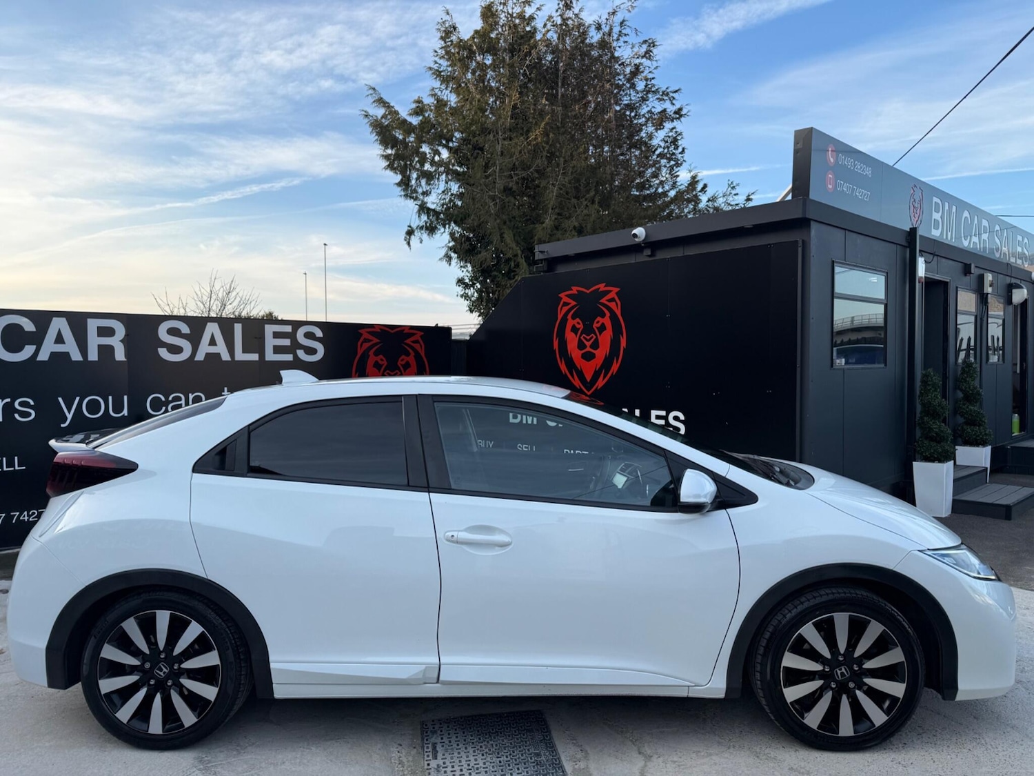 Used Honda Civic 2015 for sale - 77993345: Photo 4