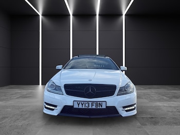 Used Mercedes-Benz C-Class 2013 for sale - 76092247: Photo