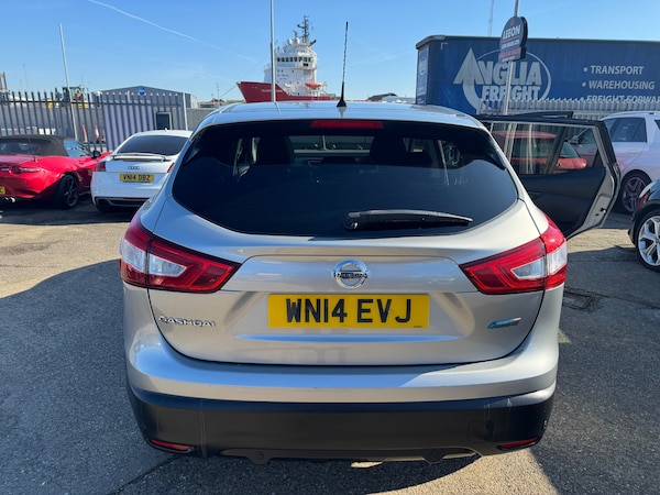 Used Nissan Qashqai 2014 for sale - 74346478: Photo 6