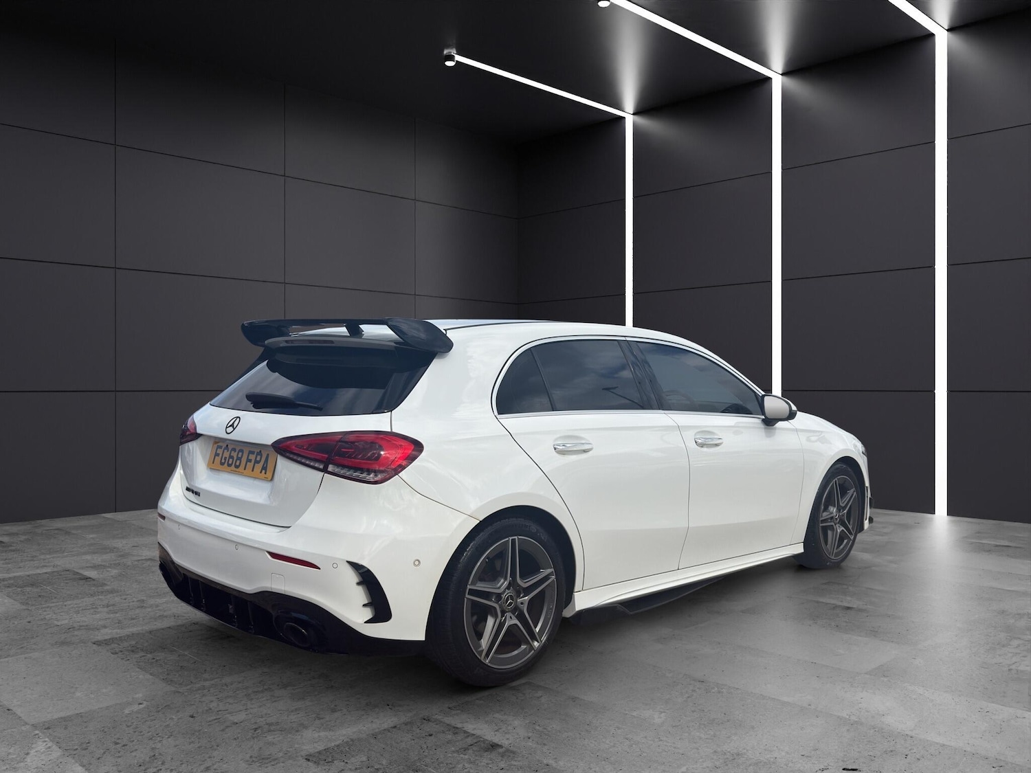 Used Mercedes-Benz A-Class 2018 for sale - 76472265: Photo 5