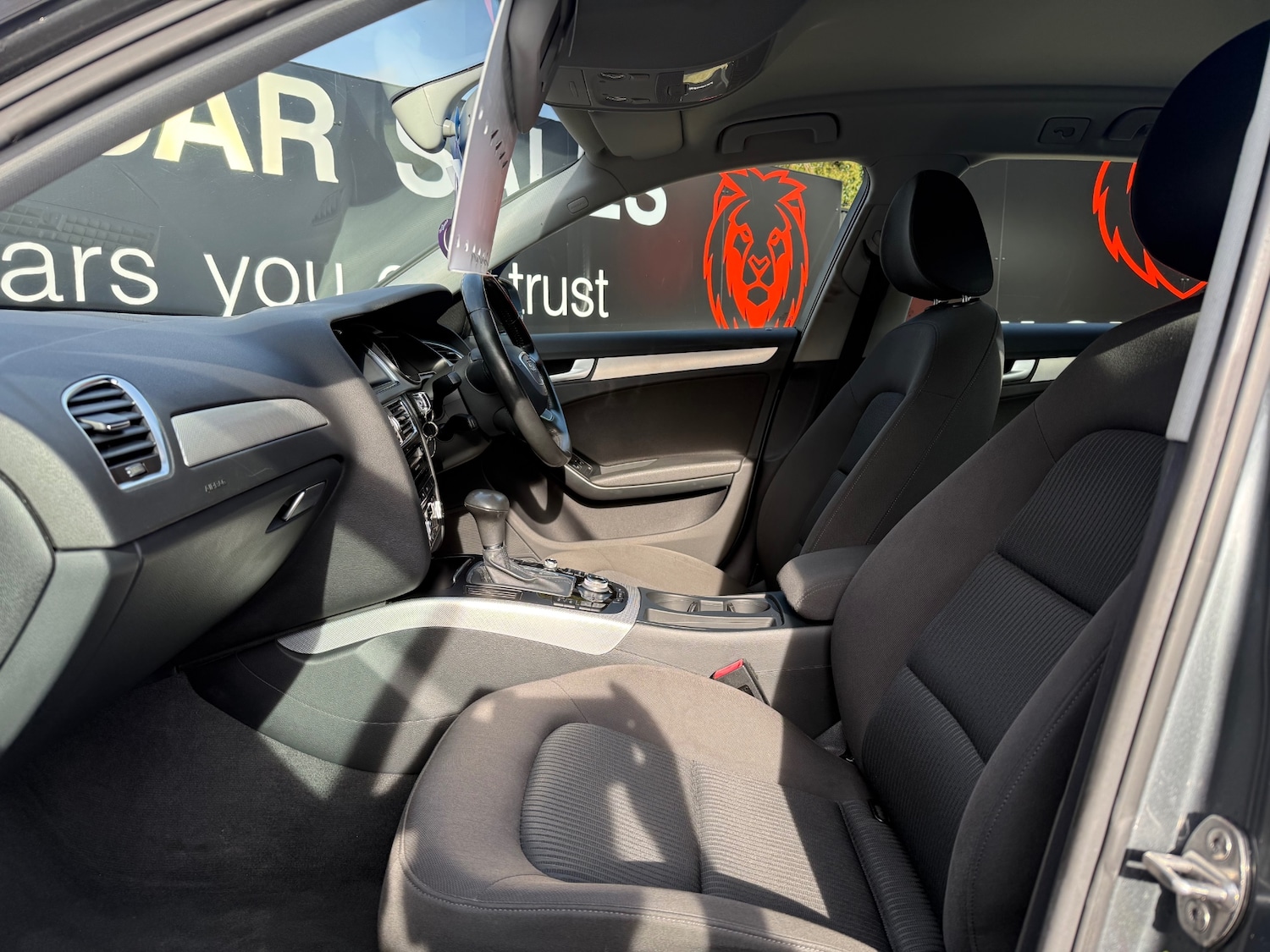 Used Audi A4 2012 for sale - 77590172: Photo 10