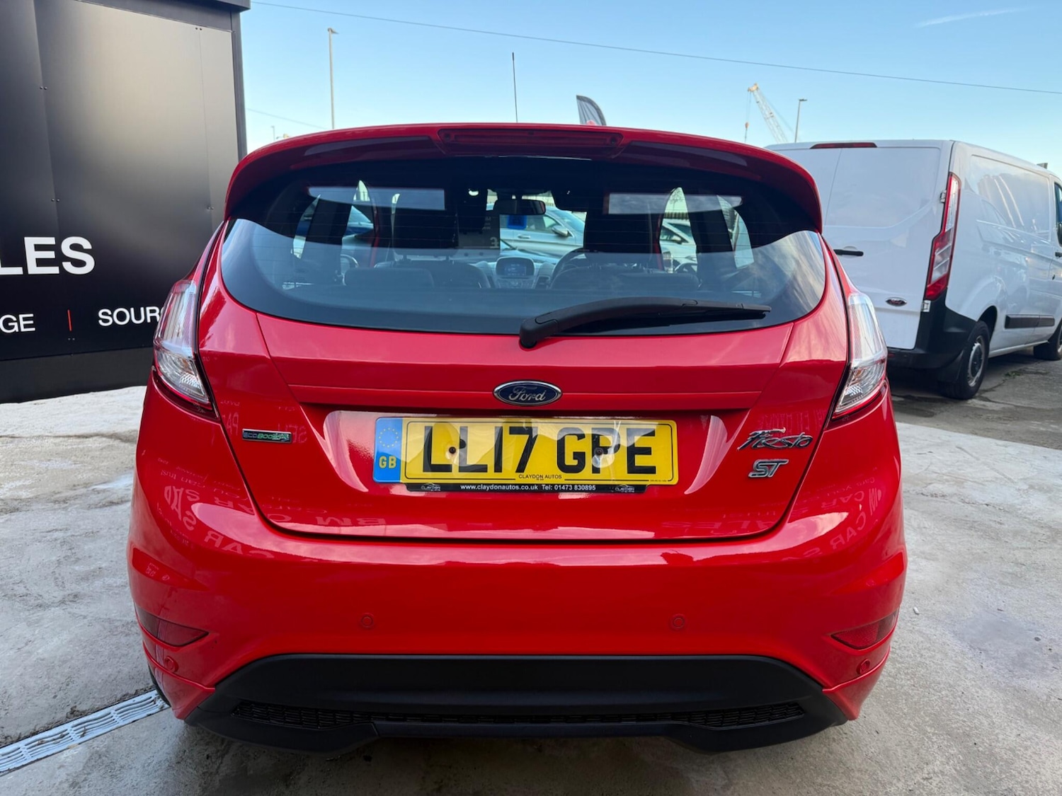 Used Ford Fiesta 2017 for sale - 76832809: Photo 8