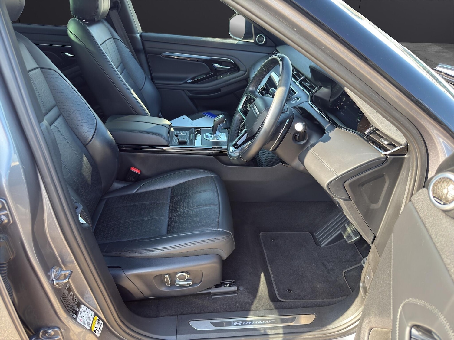 Used Land Rover Range Rover Evoque 2021 for sale - 76990473: Photo 18