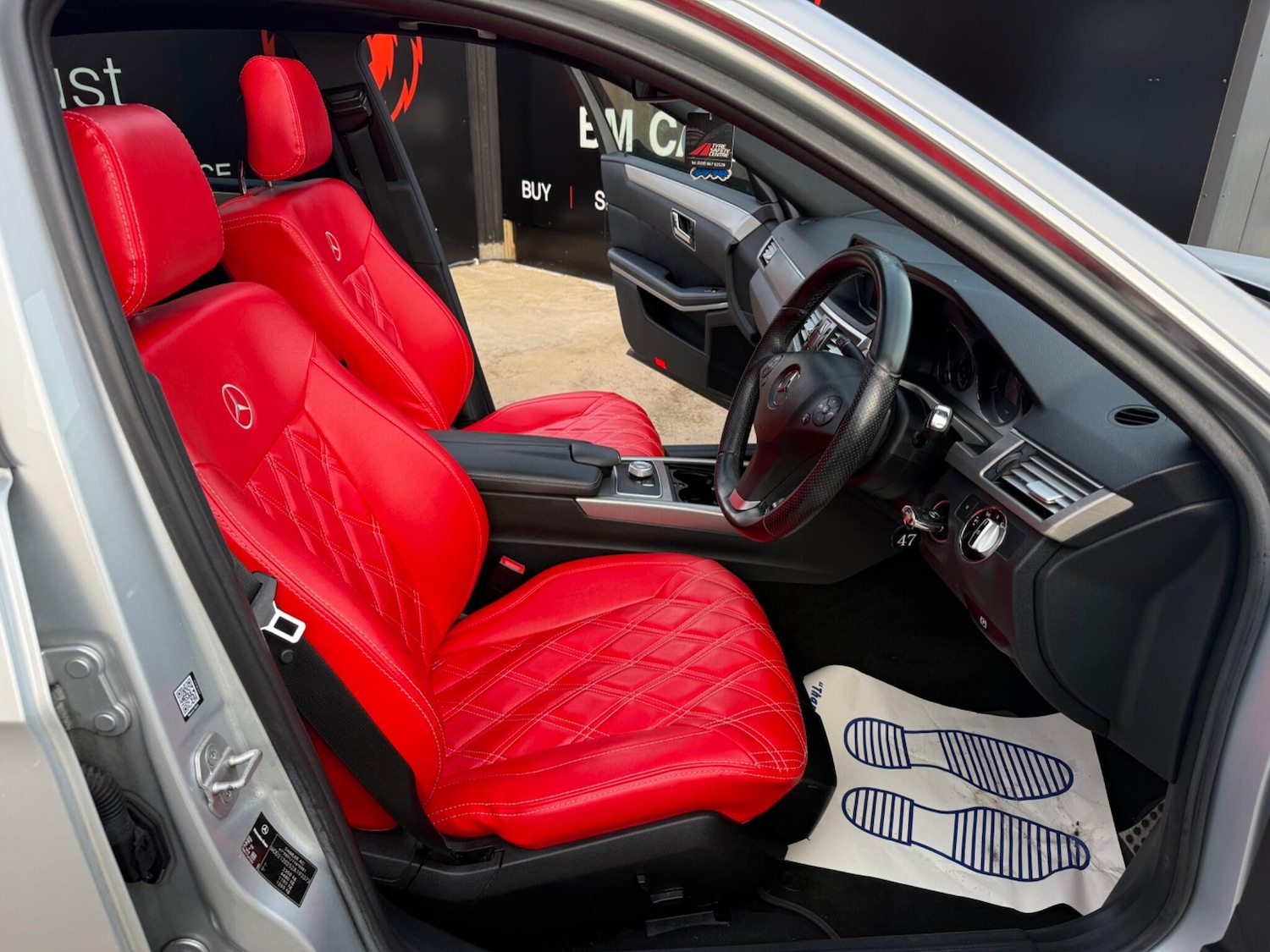 Used Mercedes-Benz E Class 2010 for sale - 77326198: Photo 18