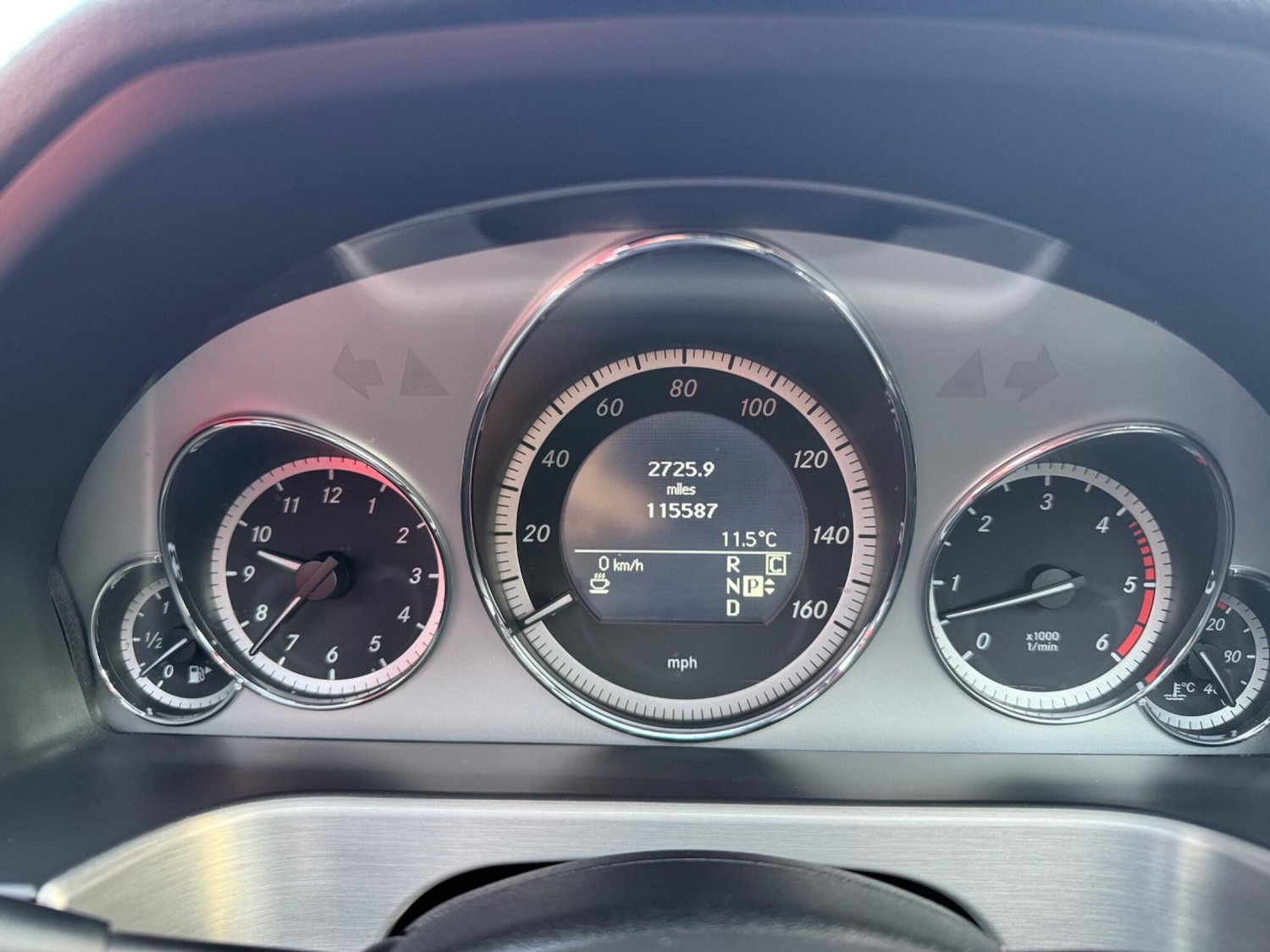 Used Mercedes-Benz E Class 2010 for sale - 77326198: Photo 20