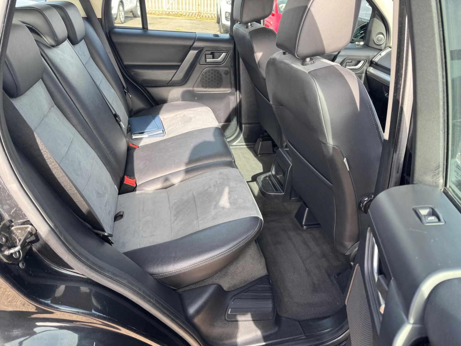 Used Land Rover Freelander 2 2012 for sale - 76349214: Photo 13