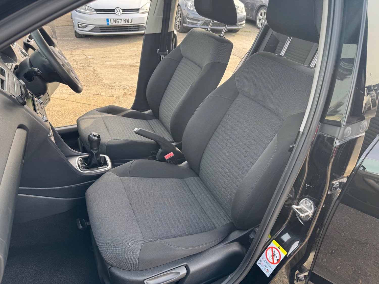 Used Volkswagen Polo 2014 for sale - 76772111: Photo 11