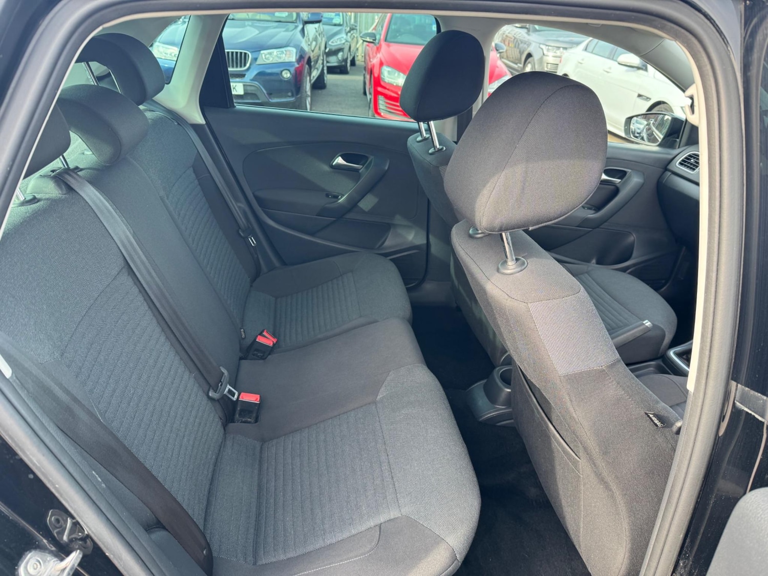 Used Volkswagen Polo 2014 for sale - 76772111: Photo 14