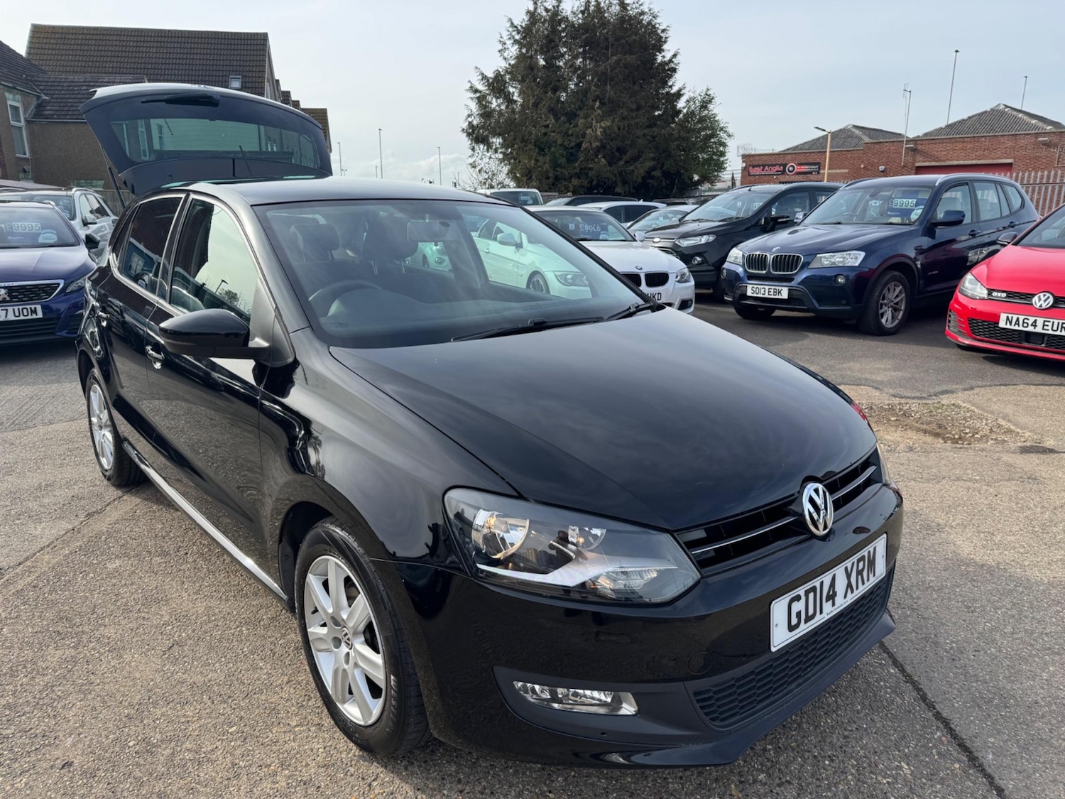 Used Volkswagen Polo 2014 for sale - 76772111: Photo 2