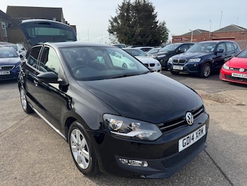Used Volkswagen Polo 2014 for sale - 76772111: Photo