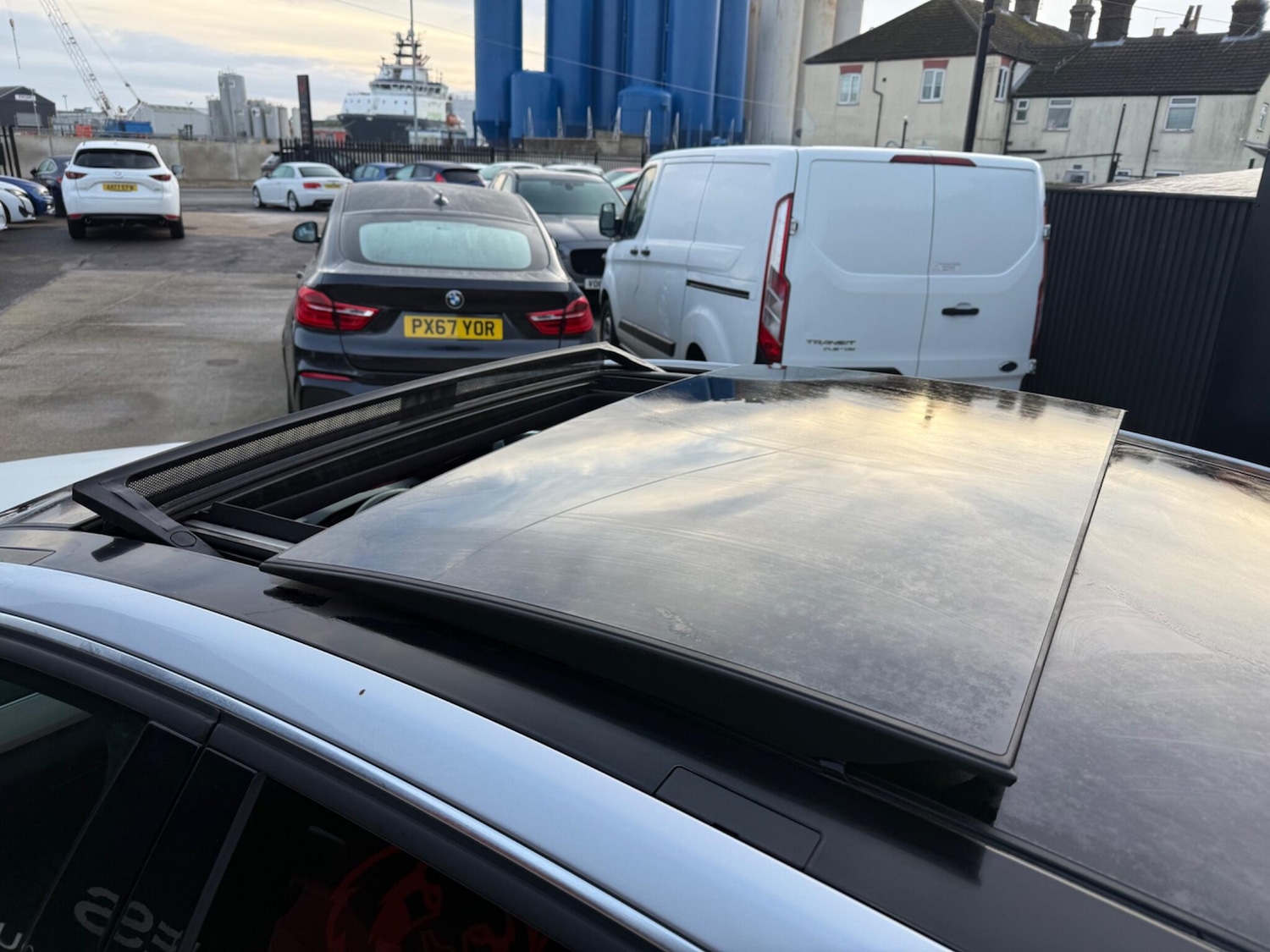 Used Mercedes-Benz E Class 2010 for sale - 76926968: Photo 10