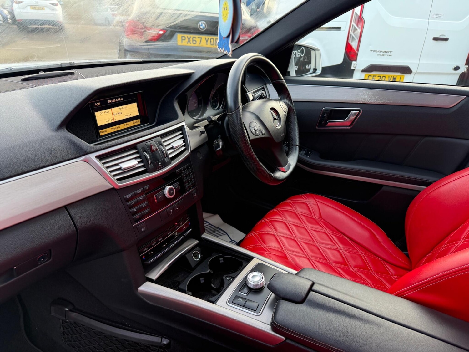 Used Mercedes-Benz E Class 2010 for sale - 76926968: Photo 11