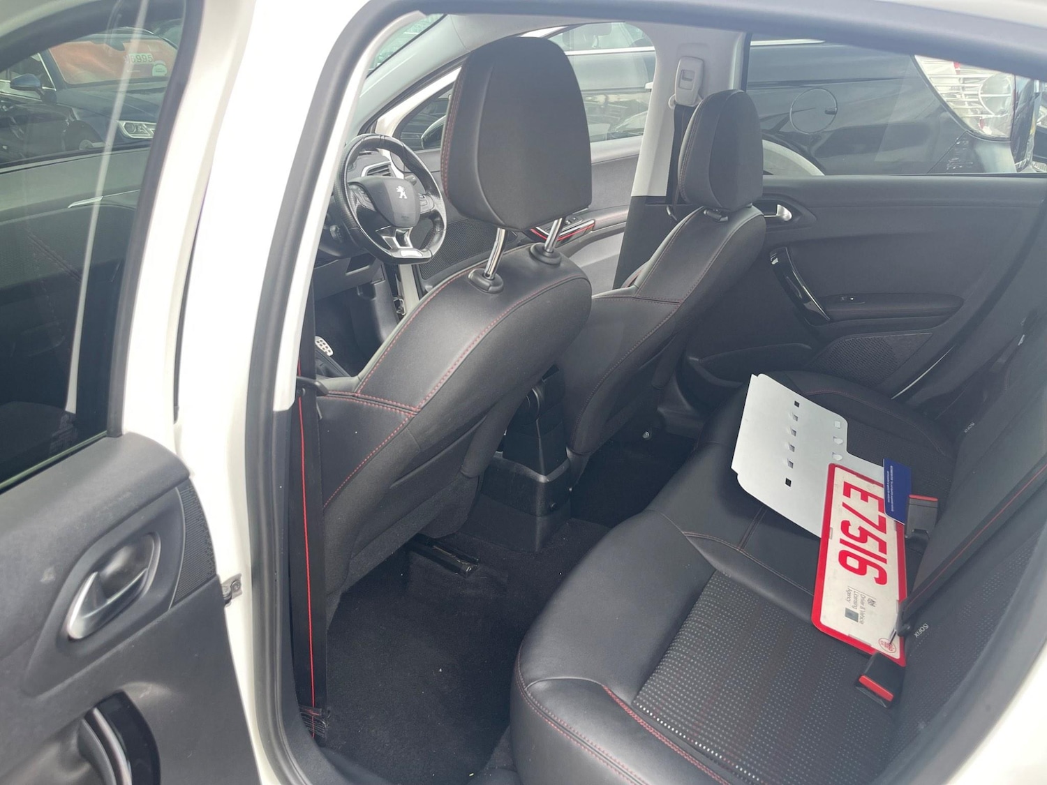 Used Peugeot 208 2015 for sale - 77993611: Photo 13