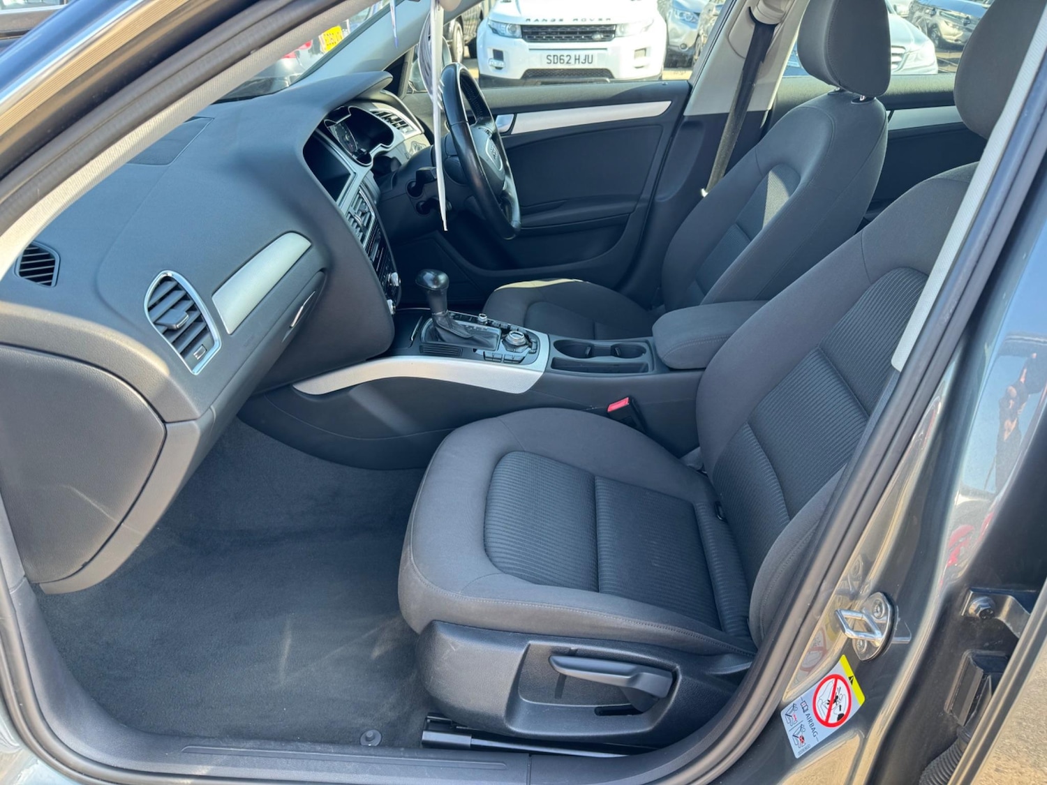 Used Audi A4 Avant 2012 for sale - 76348778: Photo 10