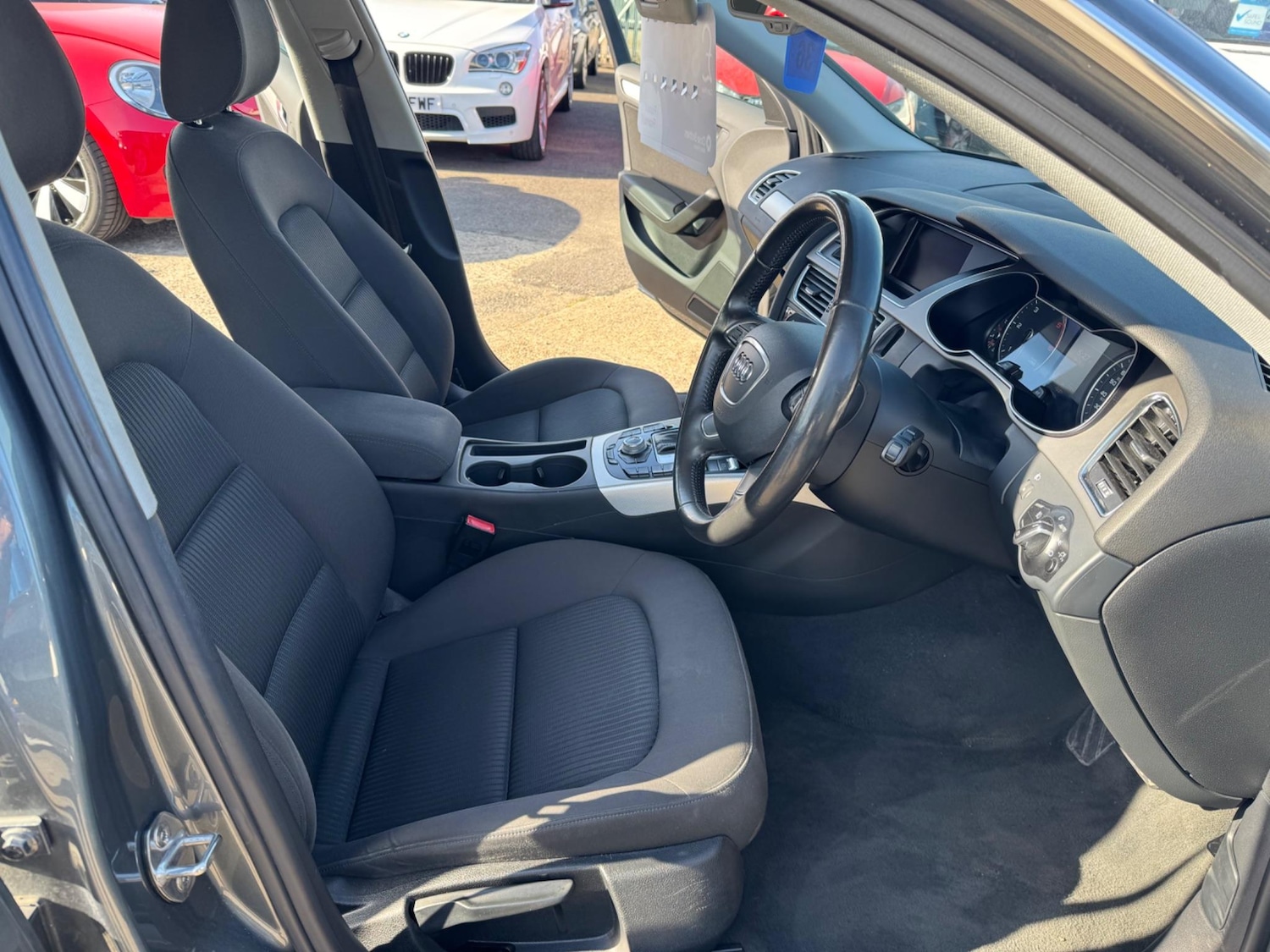 Used Audi A4 Avant 2012 for sale - 76348778: Photo 16