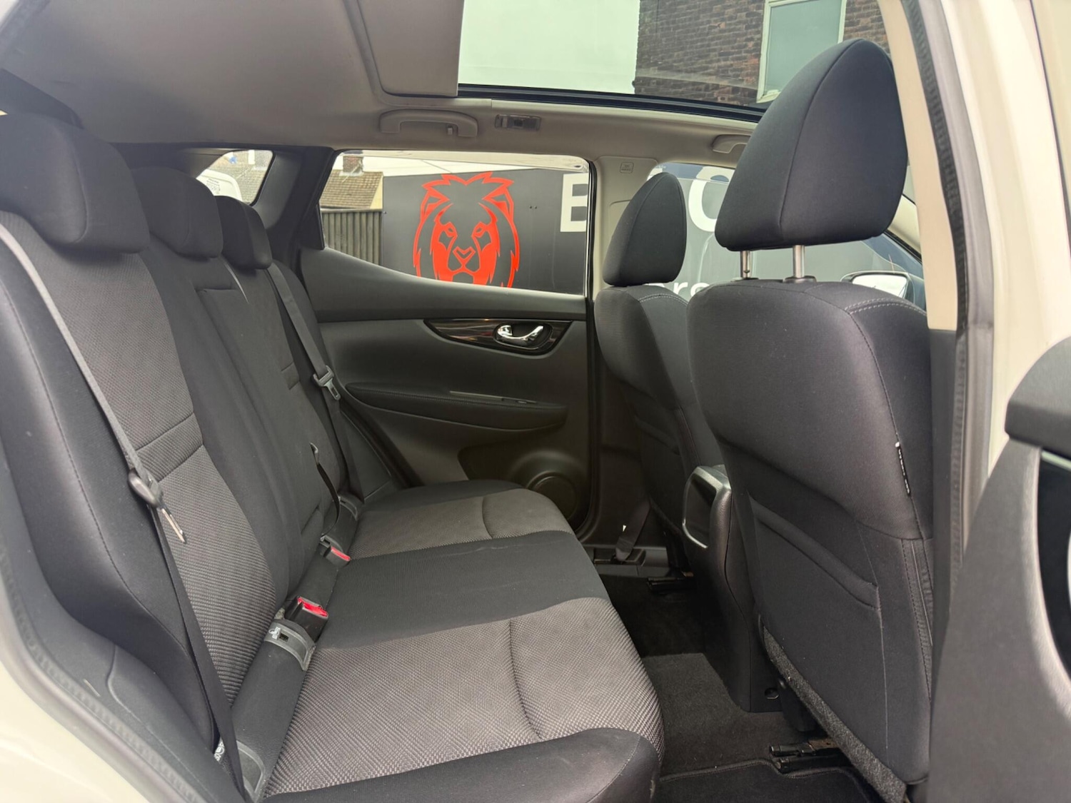 Used Nissan Qashqai 2014 for sale - 77695390: Photo 14