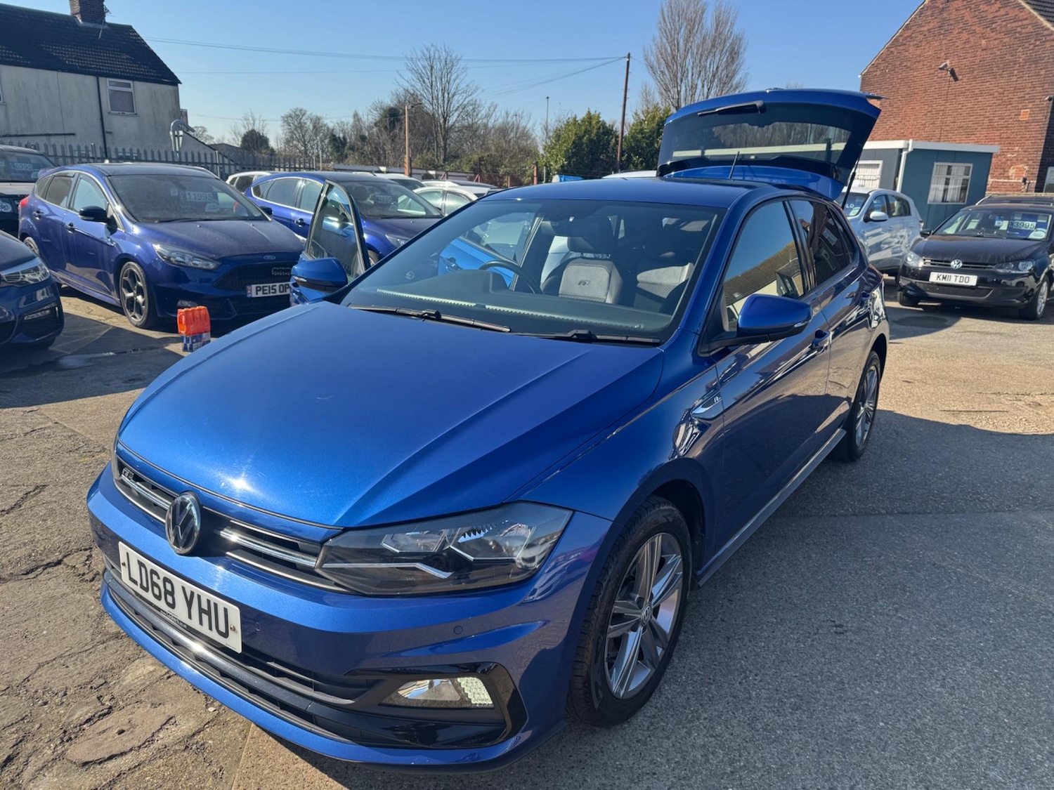 Used Volkswagen Polo 2018 for sale - 76633585: Photo 1