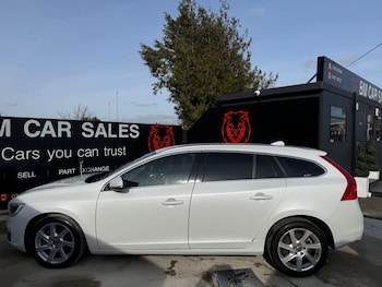 Used Volvo V60 2014 for sale - 77637507: Photo