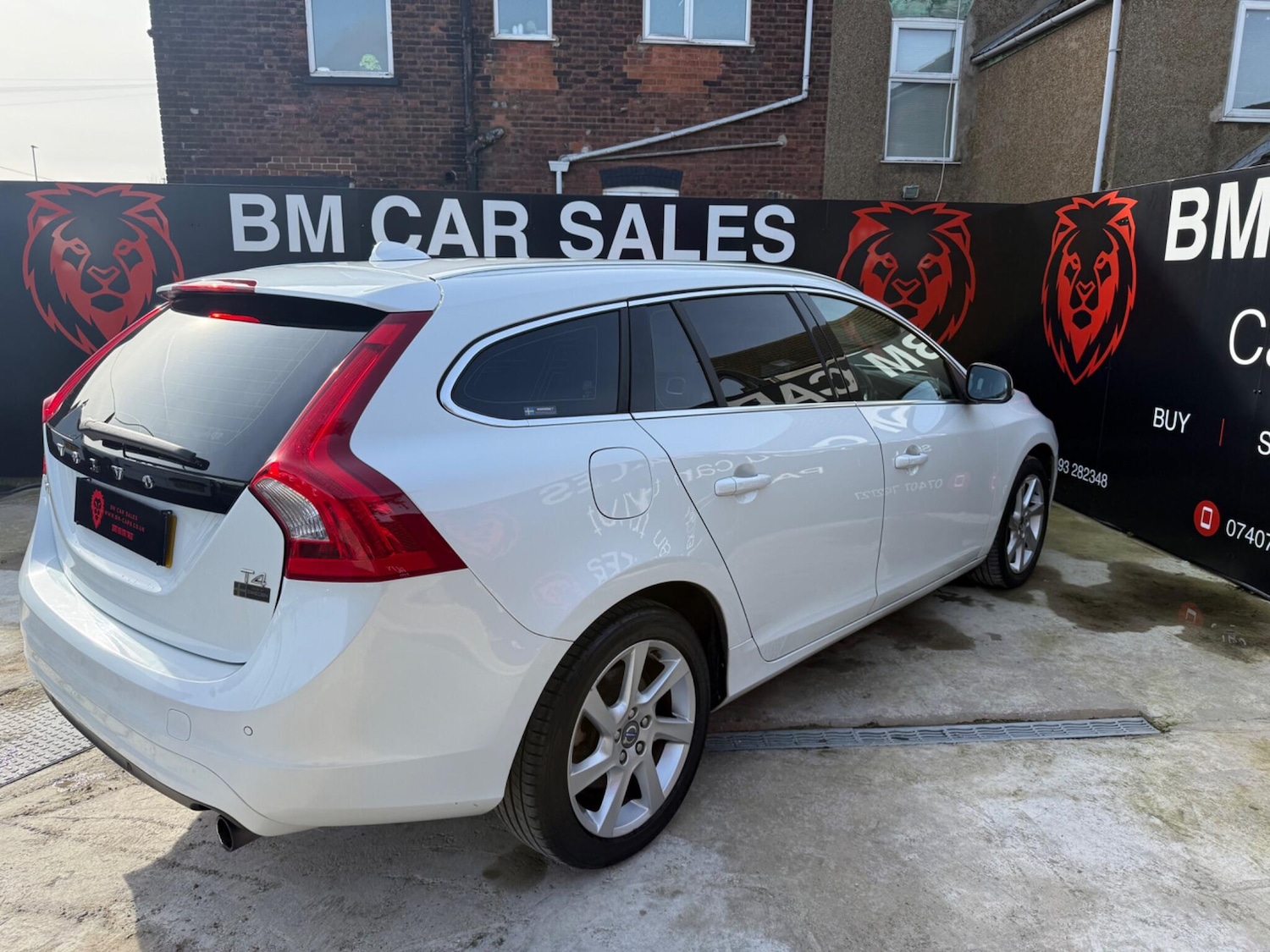 Used Volvo V60 2025 for sale - 77637507: Photo 7