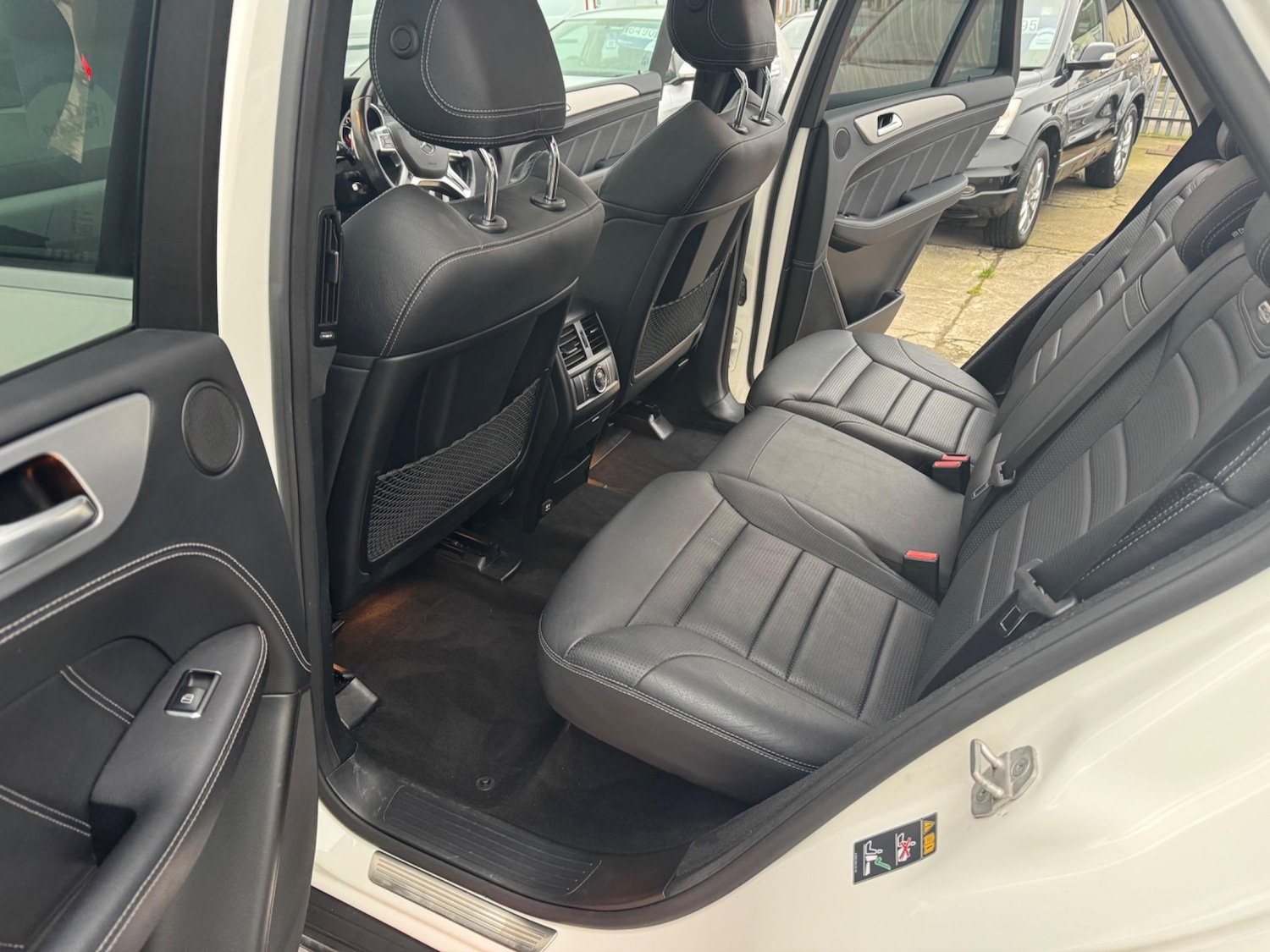 Used Mercedes-Benz M Class 2014 for sale - 76349135: Photo 12