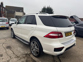 Used Mercedes-Benz M Class 2014 for sale - 76349135: Photo