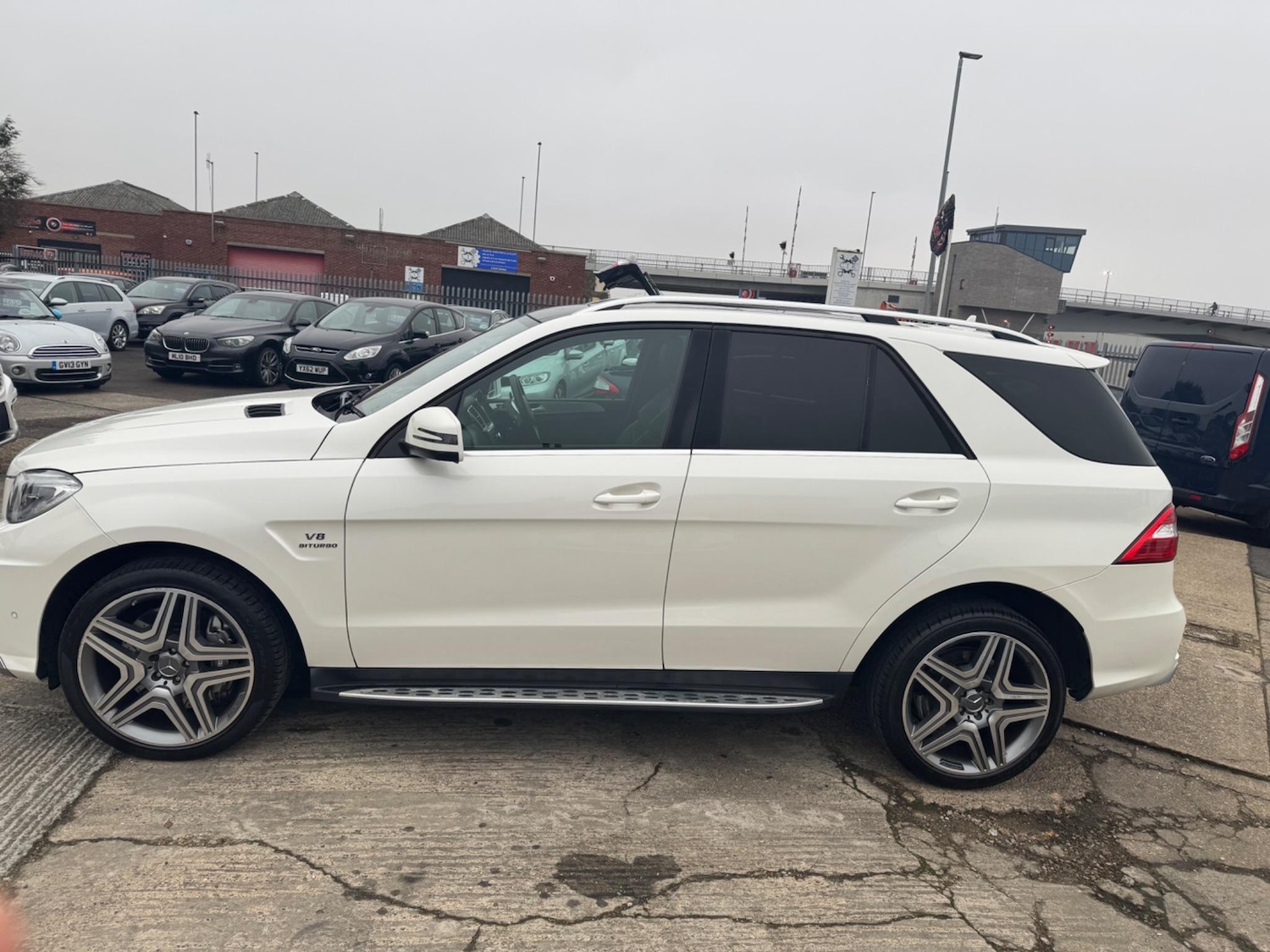 Used Mercedes-Benz M Class 2014 for sale - 76349135: Photo 8
