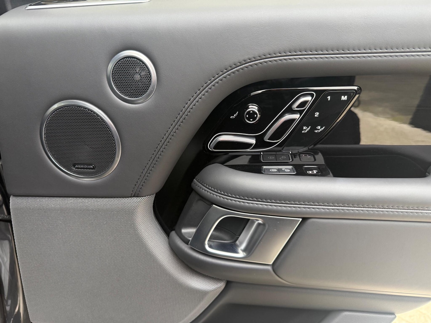 Used Land Rover Range Rover 2018 for sale - 77853330: Photo 23