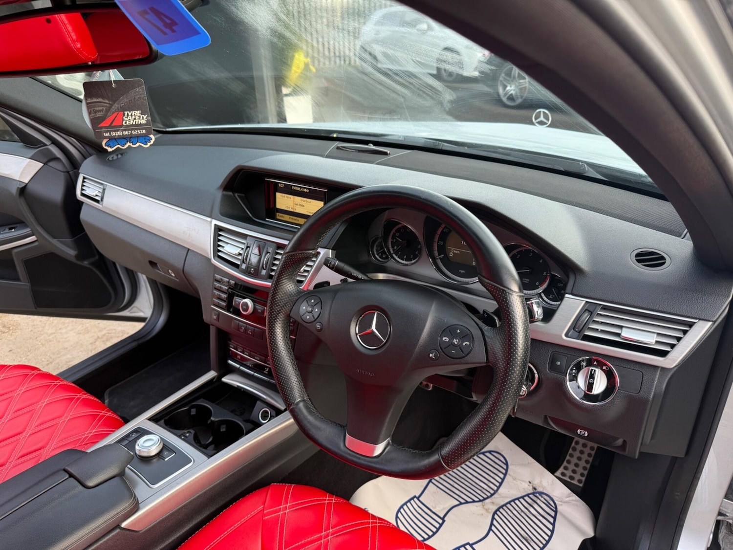 Used Mercedes-Benz E Class 2010 for sale - 78006885: Photo 19