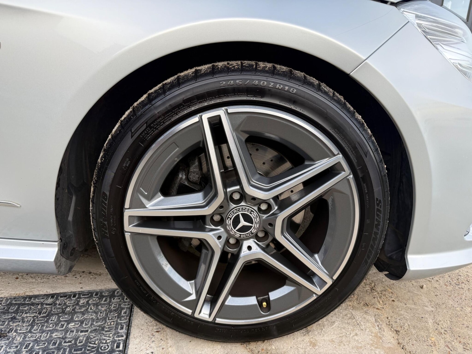 Used Mercedes-Benz E Class 2010 for sale - 78006885: Photo 4