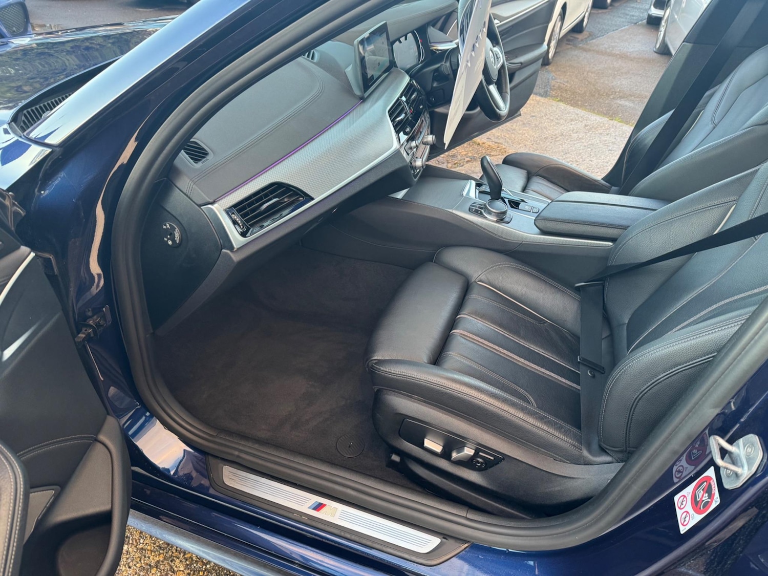 Used BMW 5 Series 2017 for sale - 76991204: Photo 11