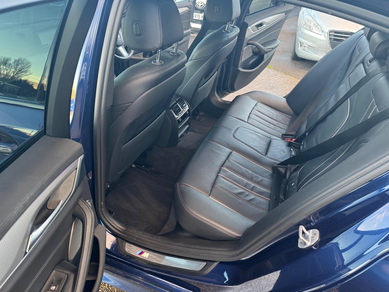 Used BMW 5 Series 2017 for sale - 76991204: Photo 12