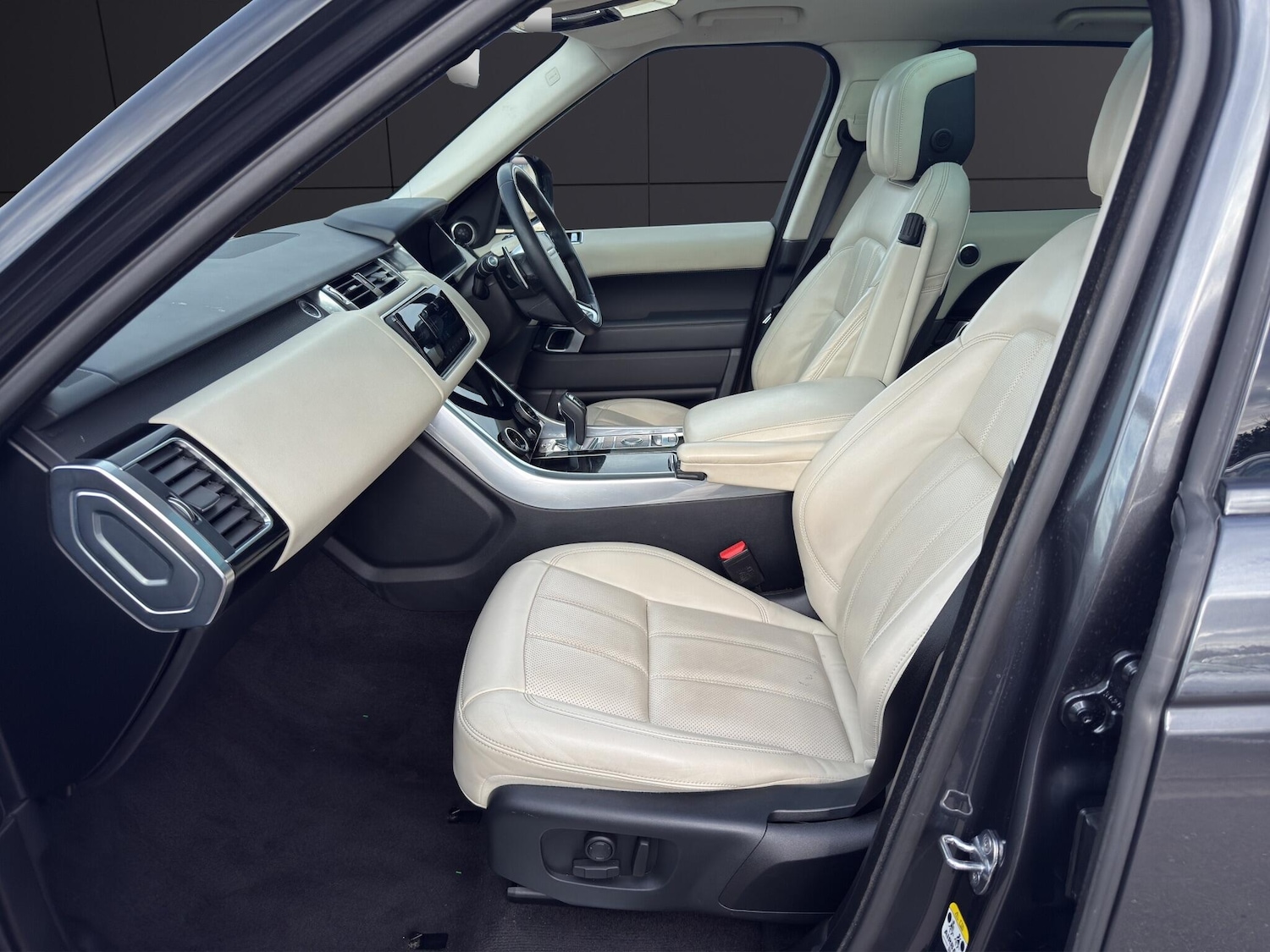 Used Land Rover Range Rover Sport 2021 for sale - 76398459: Photo 14