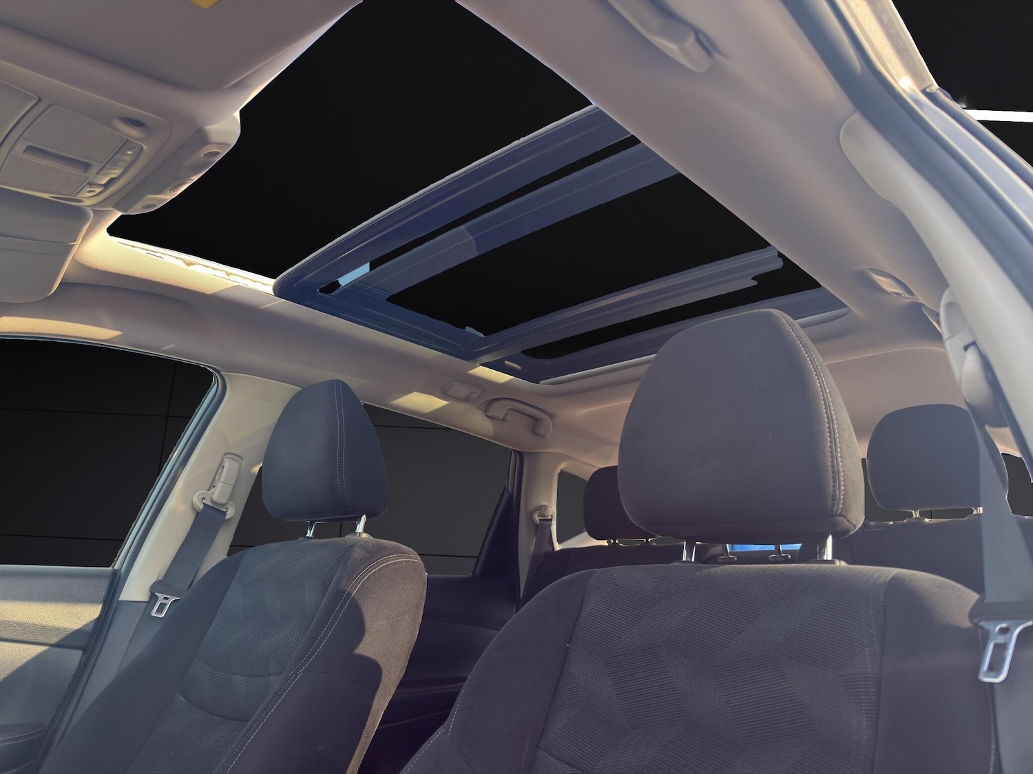 Used Nissan X-Trail for sale - 76995857: Photo 15