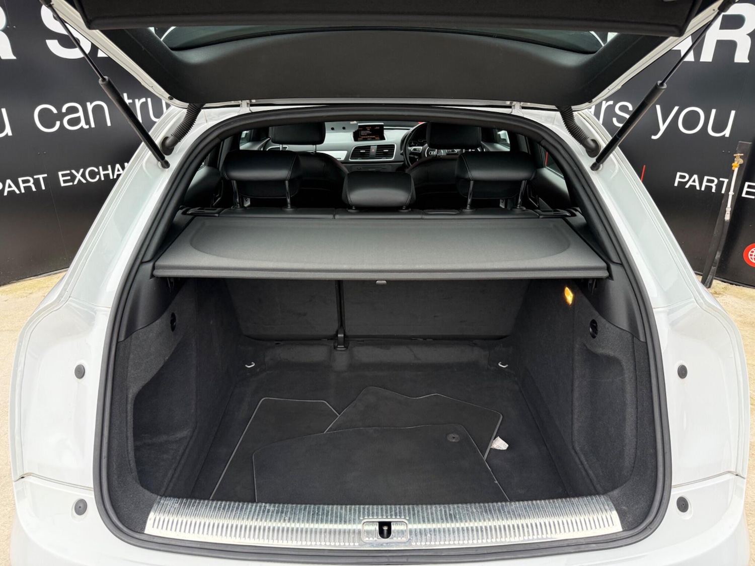 Used Audi Q3 2013 for sale - 78021802: Photo 13