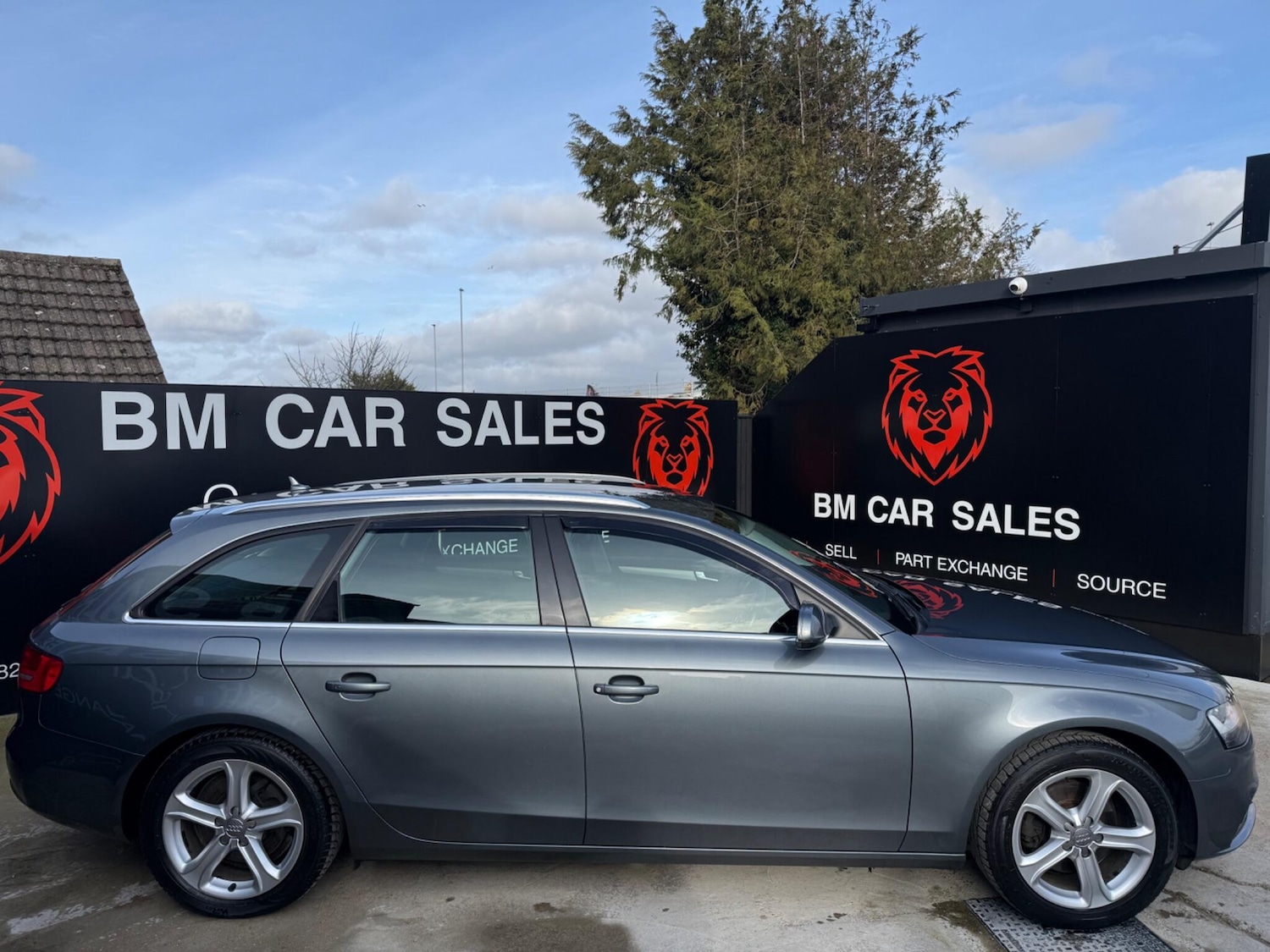 Used Audi A4 2012 for sale - 77982925: Photo 4