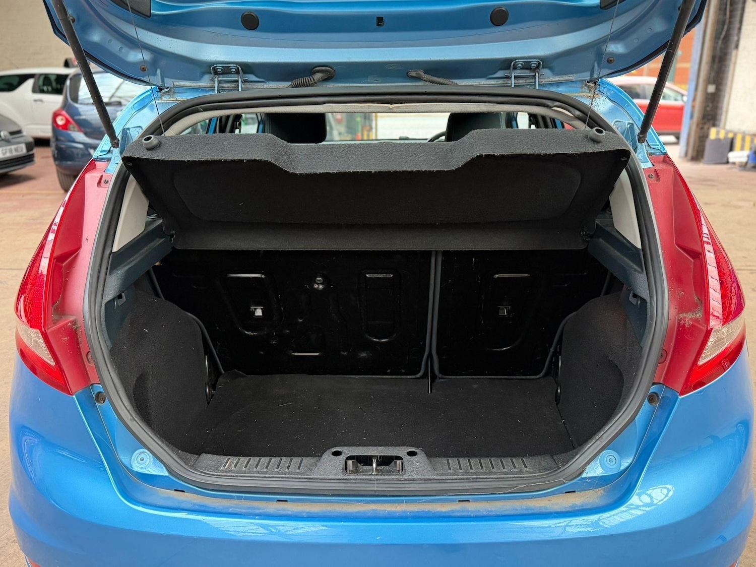 Used Ford Fiesta 2010 for sale - 76508594: Photo 13