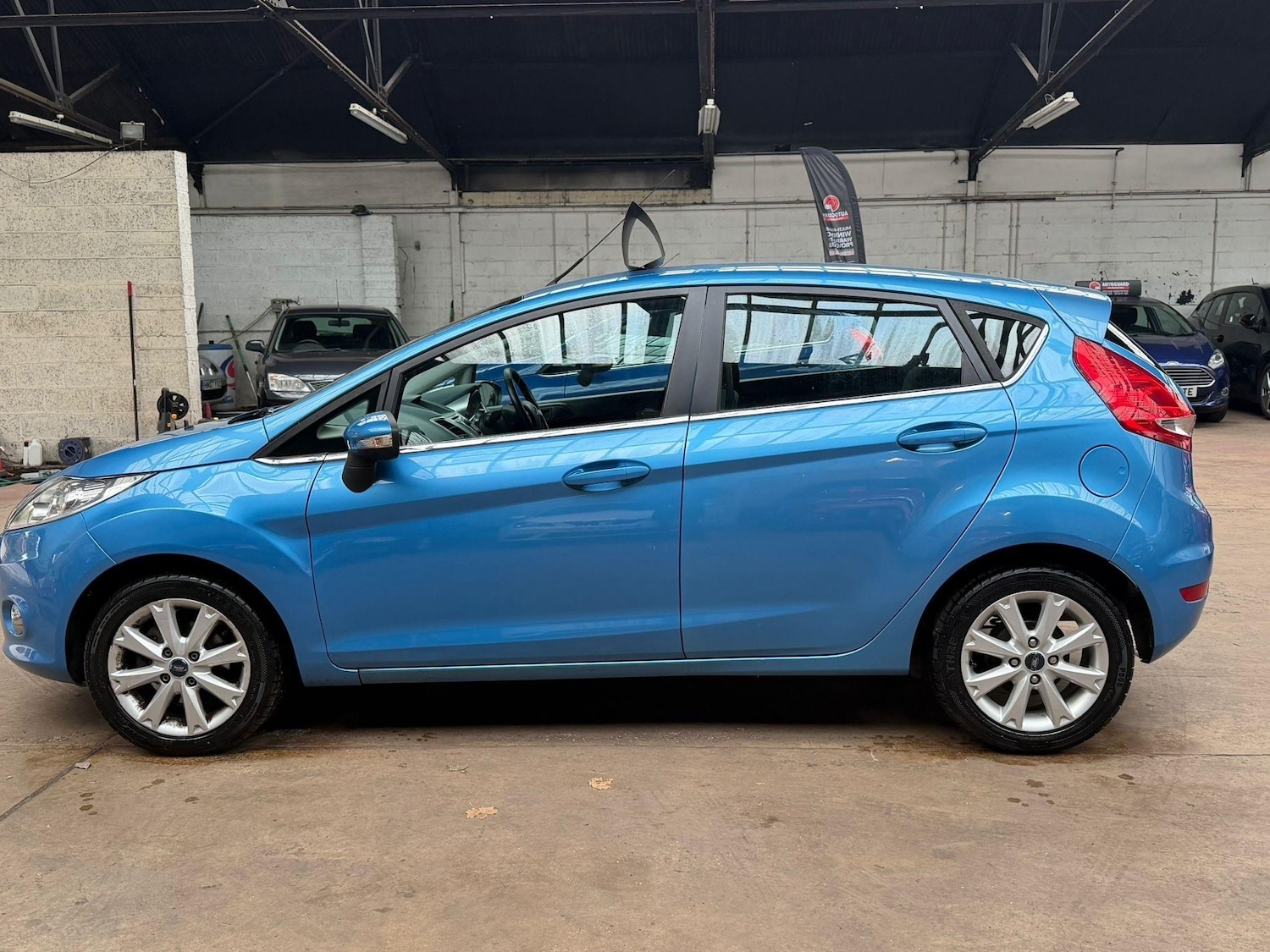 Used Ford Fiesta 2010 for sale - 76508594: Photo 6