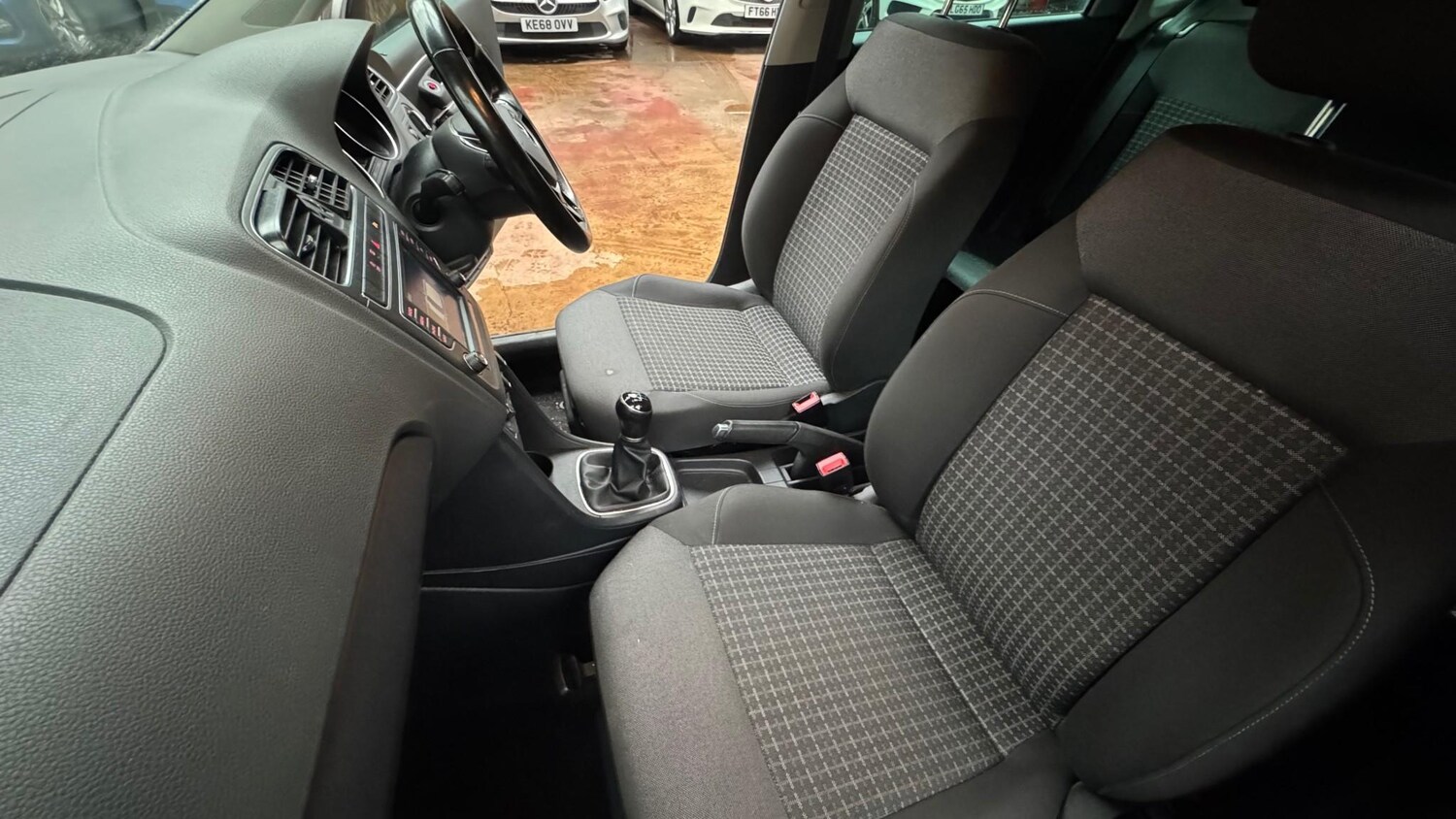 Used Volkswagen Polo 2017 for sale - 77470152: Photo 13