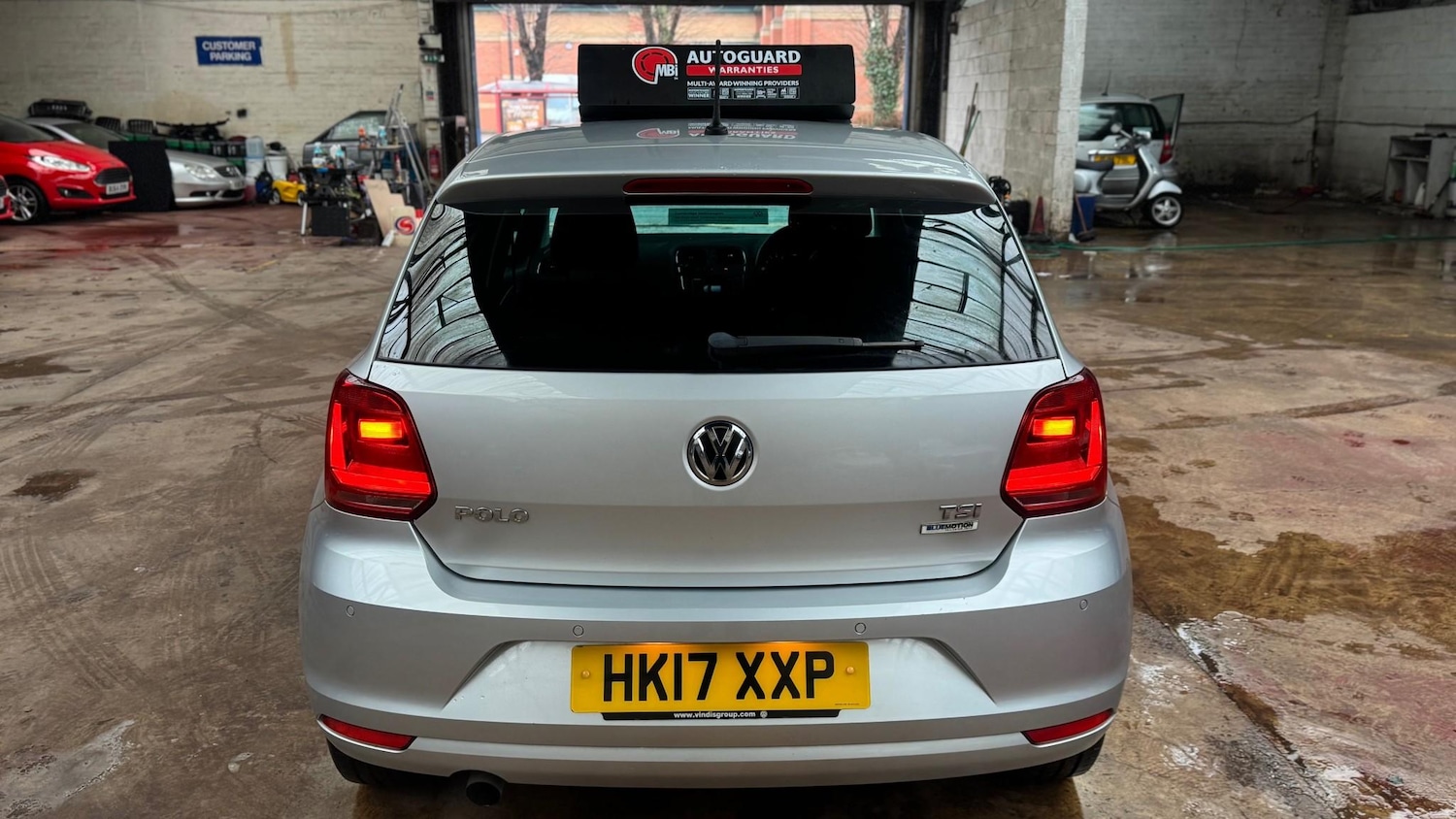 Used Volkswagen Polo 2017 for sale - 77470152: Photo 2