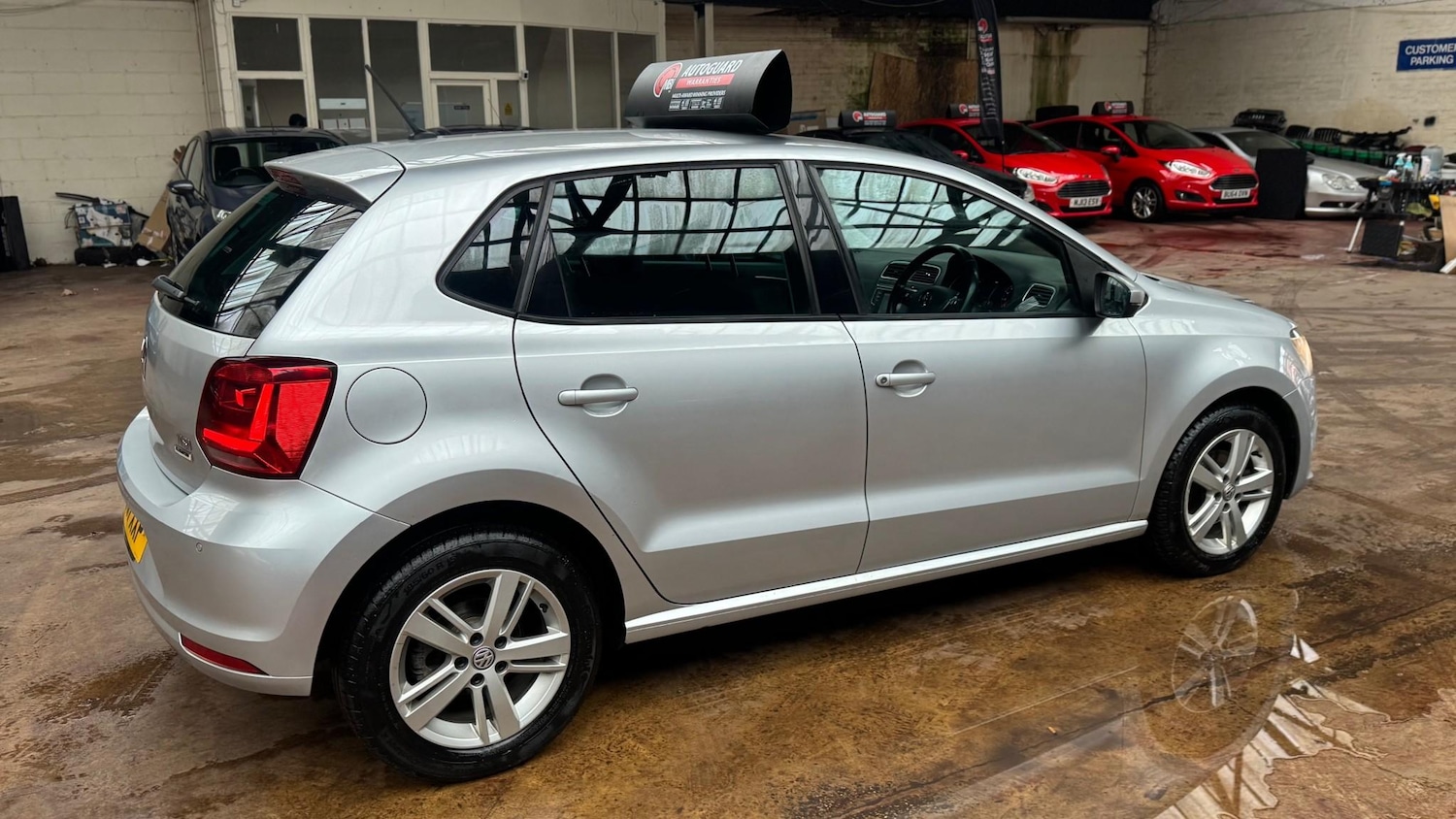 Used Volkswagen Polo 2017 for sale - 77470152: Photo 3