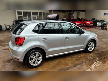 Used Volkswagen Polo 2017 for sale - 77470152: Photo