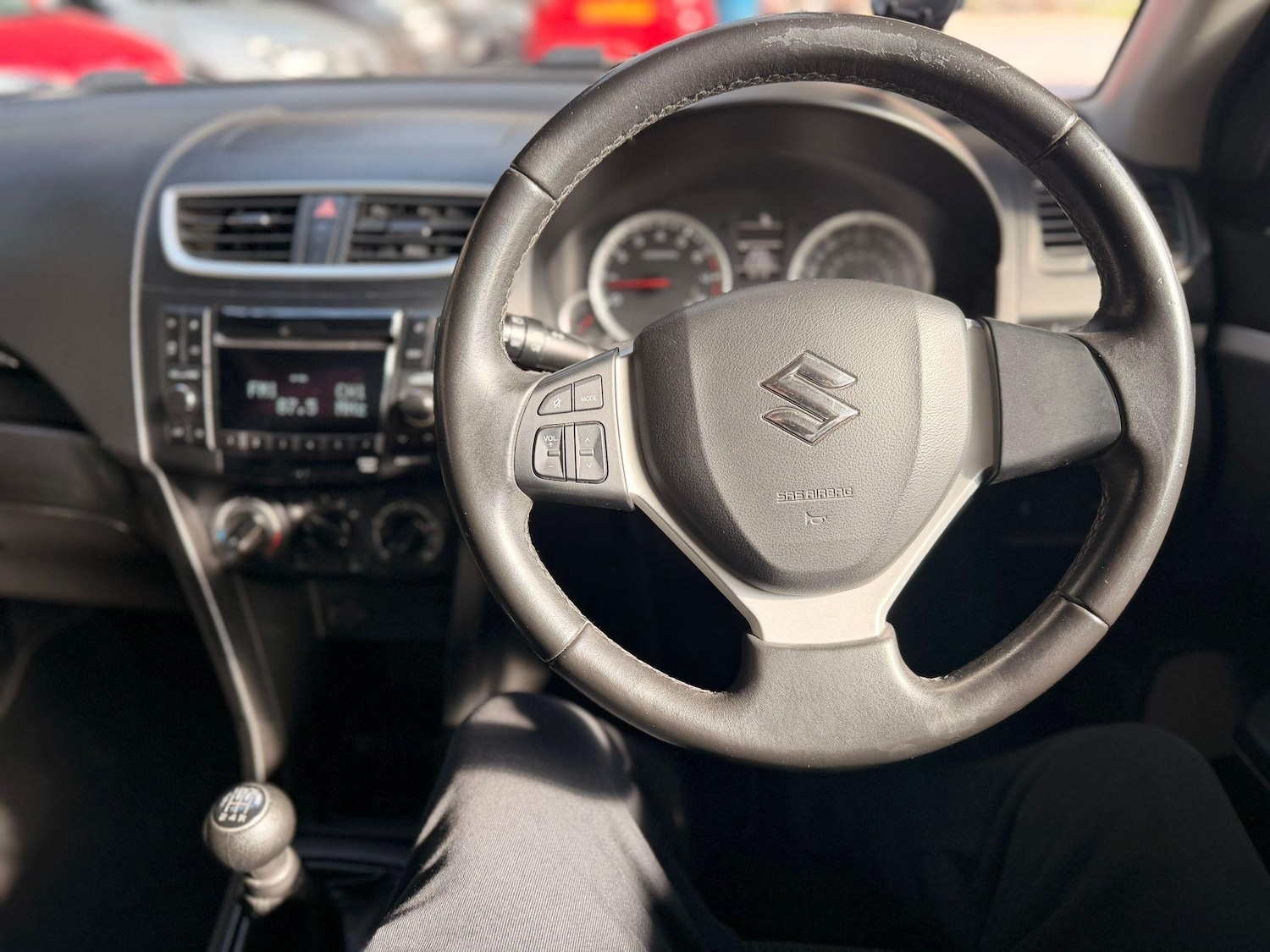 Used Suzuki Swift 2015 for sale - 77935443: Photo 12