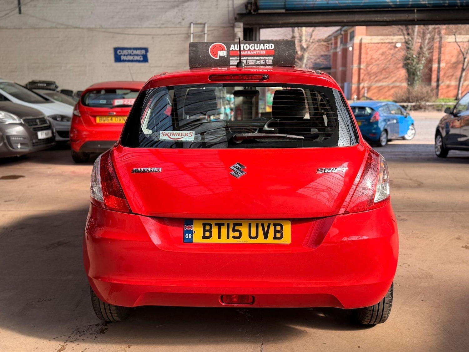 Used Suzuki Swift 2015 for sale - 77935443: Photo 5