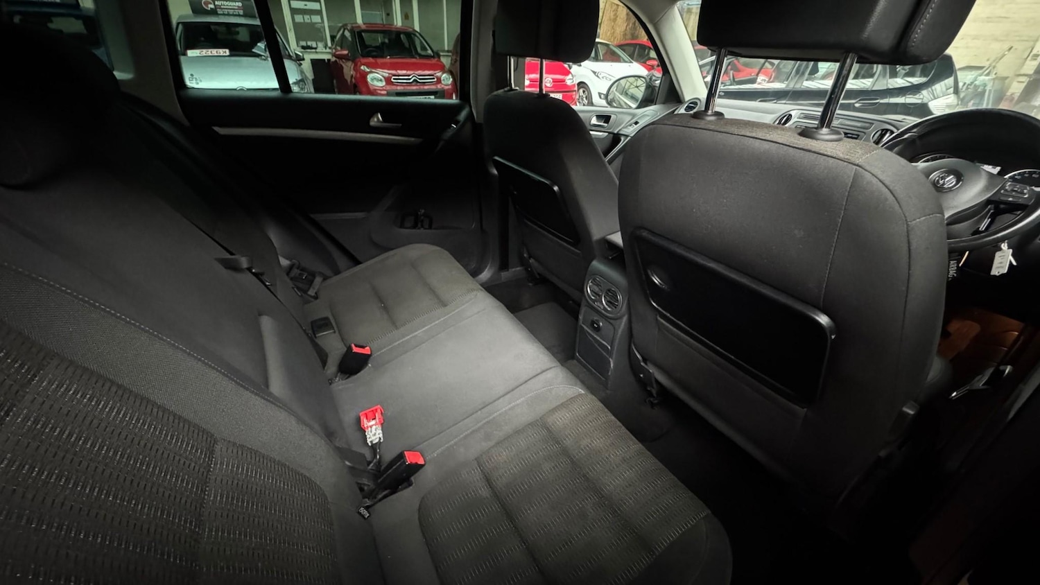 Used Volkswagen Tiguan 2012 for sale - 77626858: Photo 11