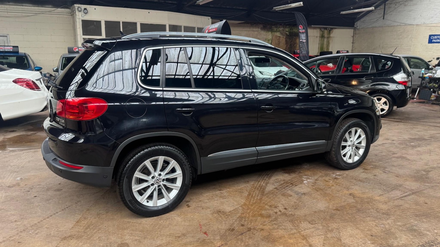 Used Volkswagen Tiguan 2012 for sale - 77626858: Photo 6