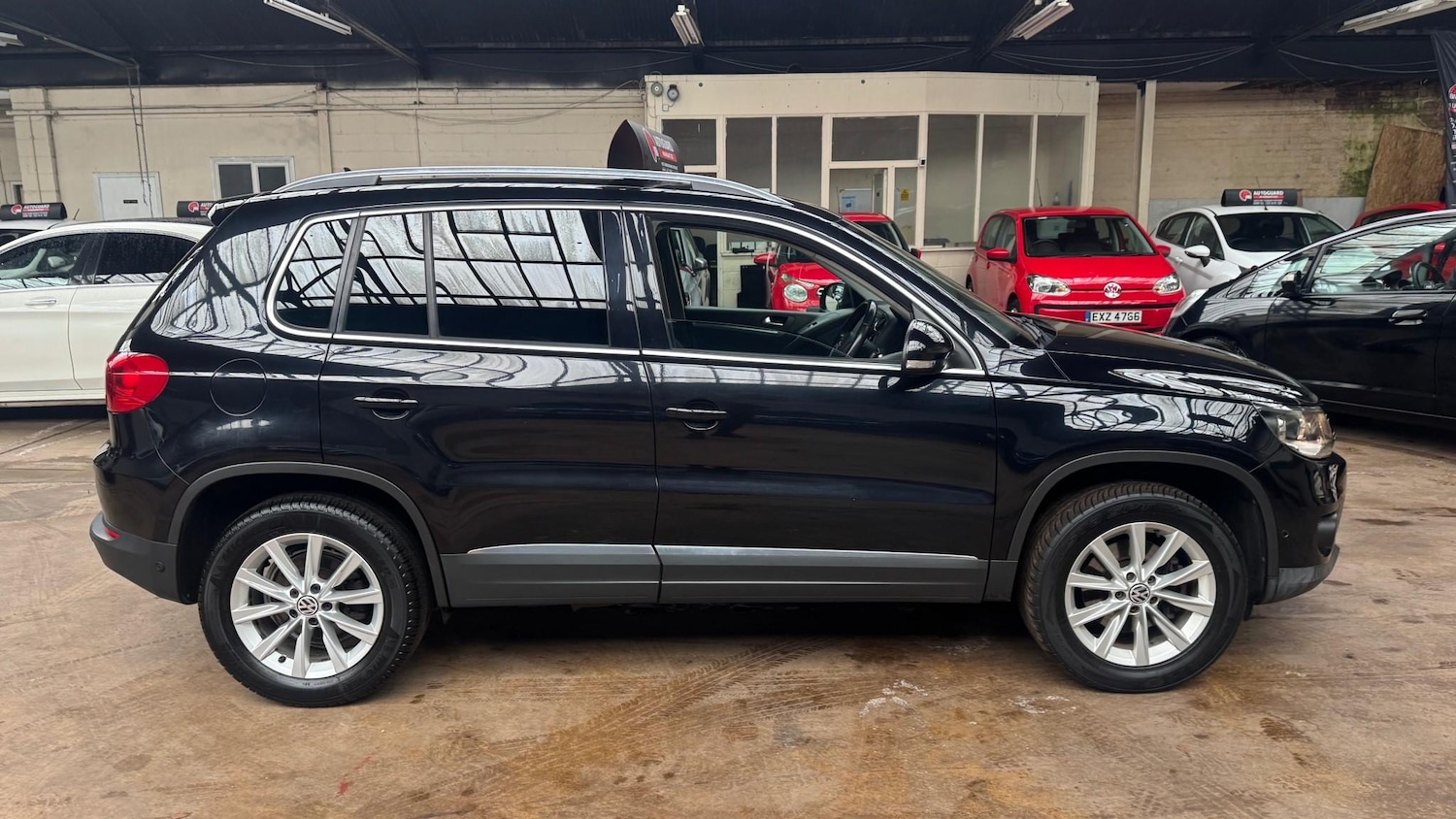 Used Volkswagen Tiguan 2012 for sale - 77626858: Photo 7