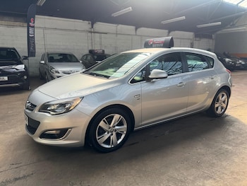 Vauxhall - Astra