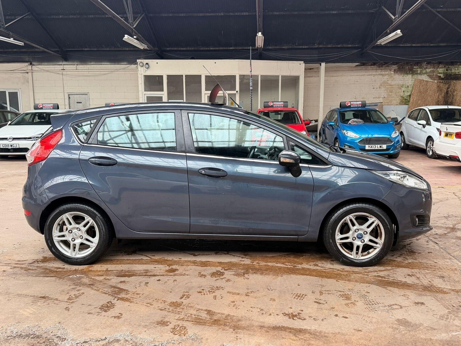 Used Ford Fiesta 2013 for sale - 77890701: Photo 7