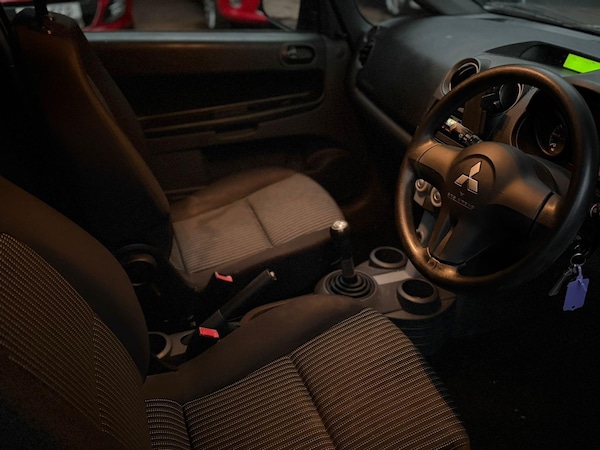 Used Mitsubishi Colt 2008 for sale - 76216429: Photo 11
