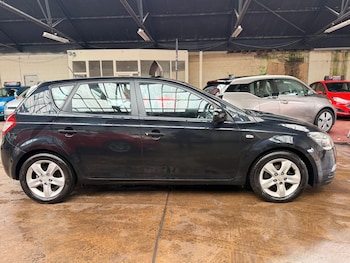 Used Kia Ceed 2012 for sale - 77636546: Photo